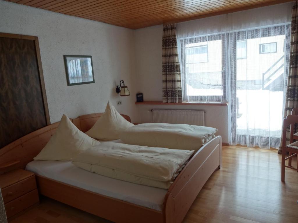 ホテル Hochschwarzwald-Hof シュルッフゼー 部屋 写真